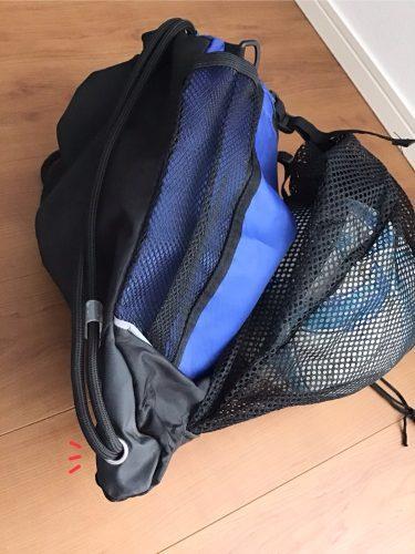 サッカーボールバッグの側面